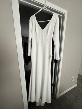 Lulu’s Wedding Dress Size M